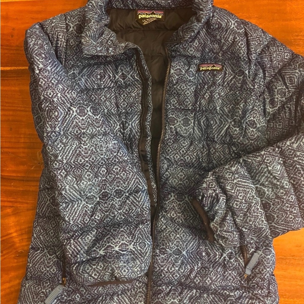 Patagonia Navy and Black Geometric Jacket